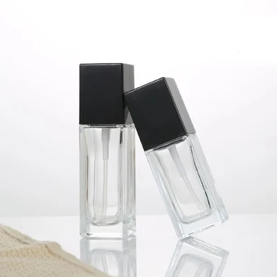 Bouteille en verre de base carrée givrée d'emballage cosmétique de lotion 30 ml avec pompe PP
